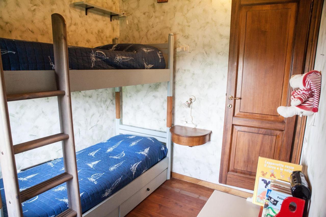 Deliziosa Casetta Sull'Appennino Toscano Montefegatesi エクステリア 写真