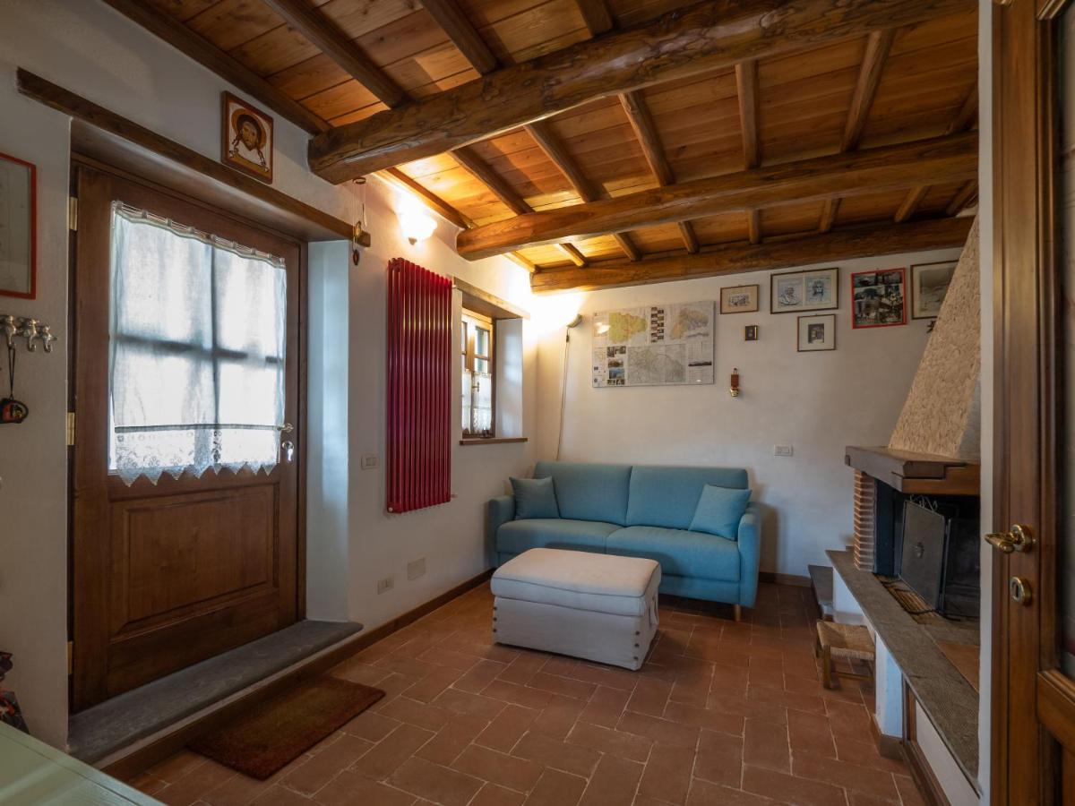 Deliziosa Casetta Sull'Appennino Toscano Montefegatesi エクステリア 写真