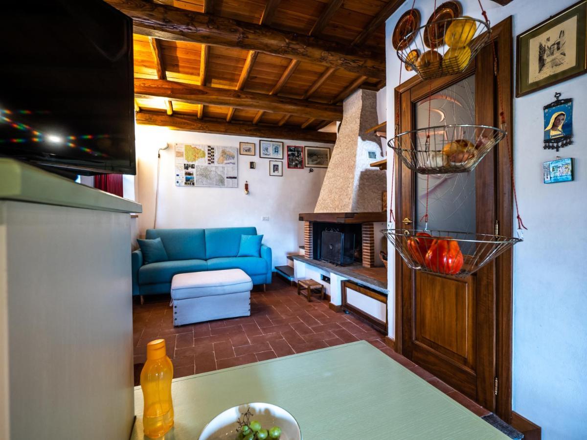 Deliziosa Casetta Sull'Appennino Toscano Montefegatesi エクステリア 写真