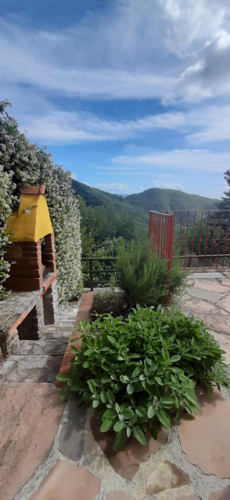 Deliziosa Casetta Sull'Appennino Toscano Montefegatesi エクステリア 写真
